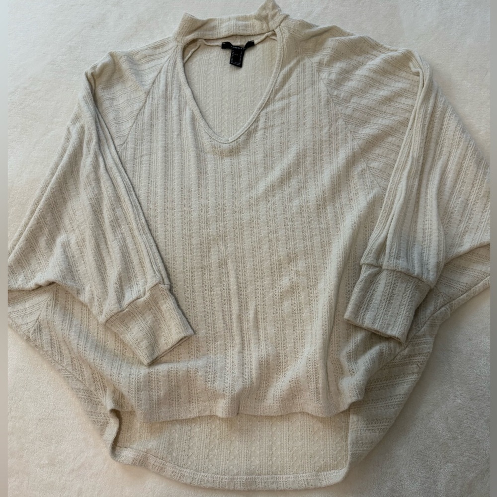 Forever 21 Cream Bat Wing Long Sleeve Collar V Neck Small S  Knit Soft